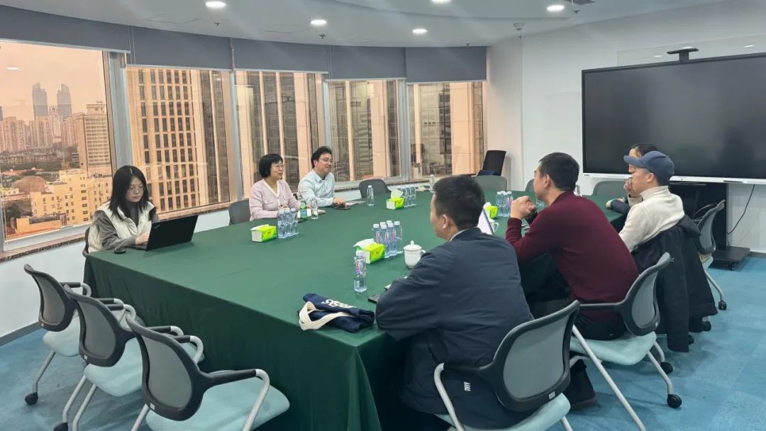 动态 | 校企交流促生长——上海对外经贸大学金融治理学院一行来访我司